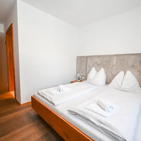 Zell Exclusive By In One * Zell am See