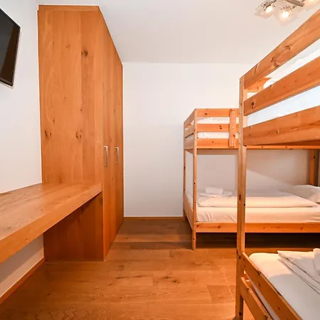 アパート Zell Exclusive By In One ツェル アム ゼー