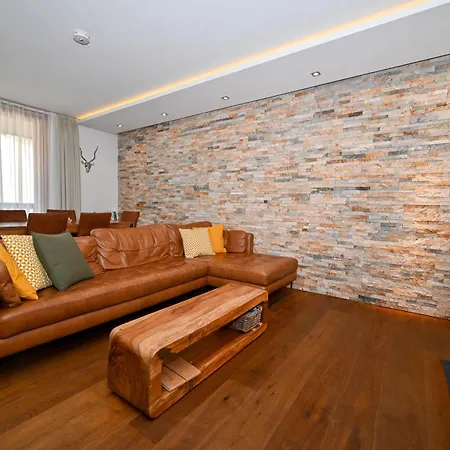 Zell Exclusive By In One Apartament *