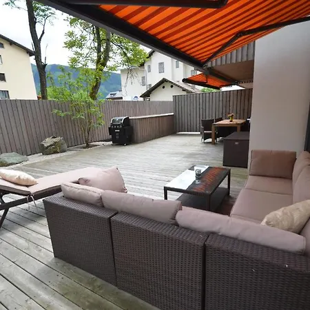 アパート Zell Exclusive By In One *