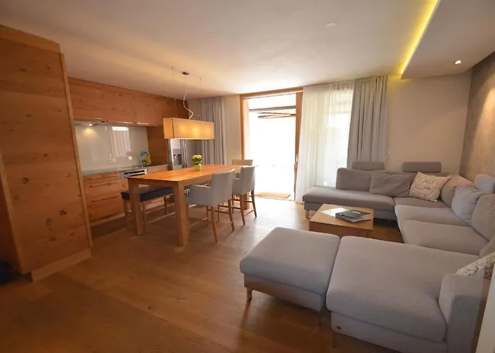 Zell City Exclusive Lodges *