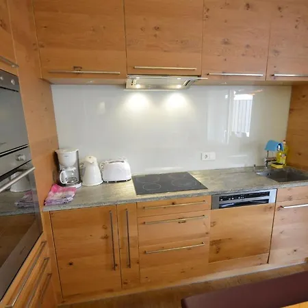 Zell Exclusive By In One צל-אם-זי